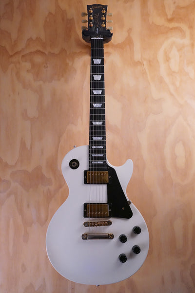 Gibson Les Paul Studio Alpine White with Gold Hardware & Ebony Fingerboard Electric Guitar (Used) - Fair Deal Music