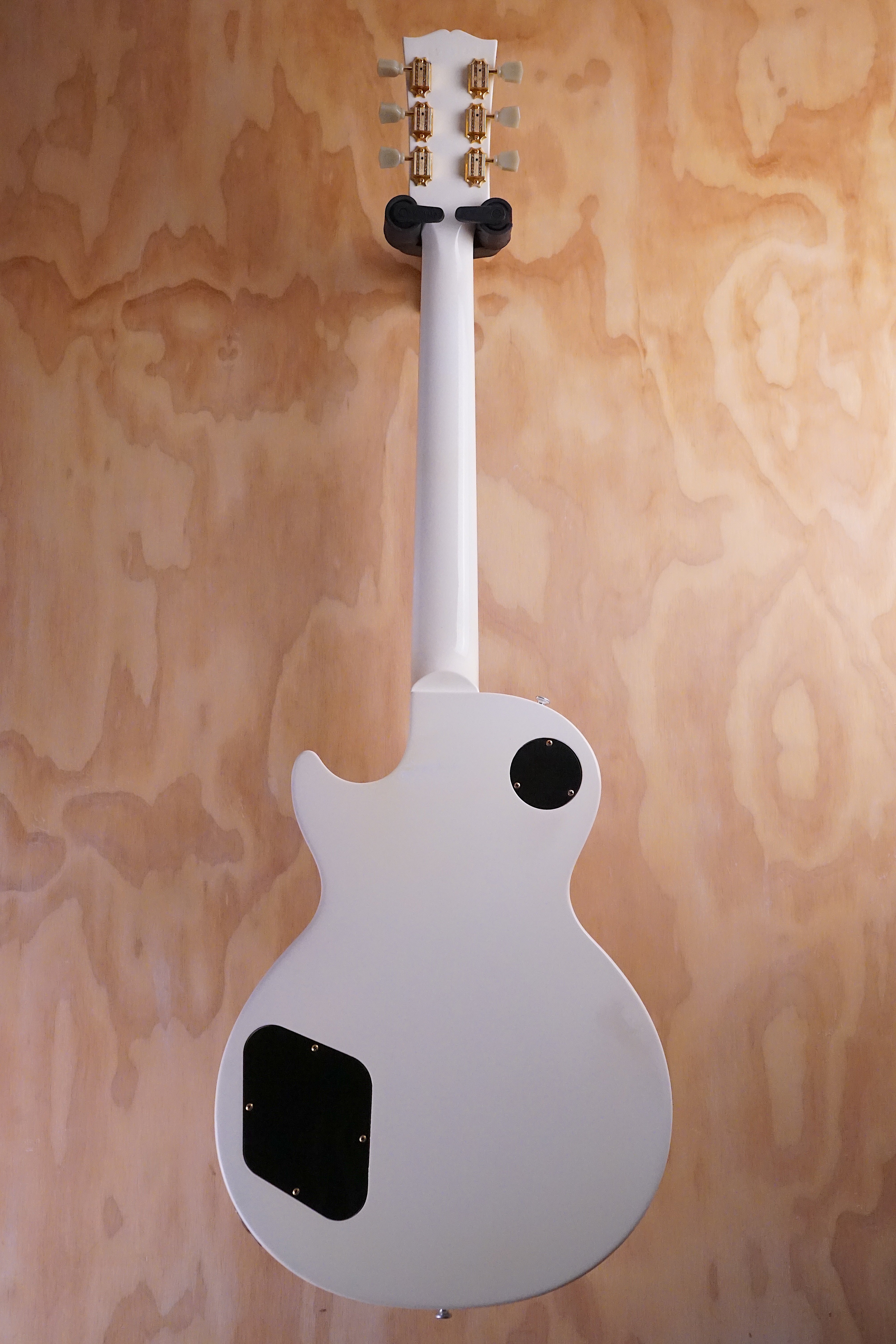 Gibson Les Paul Studio Alpine White with Gold Hardware & Ebony Fingerboard Electric Guitar (Used) - Fair Deal Music