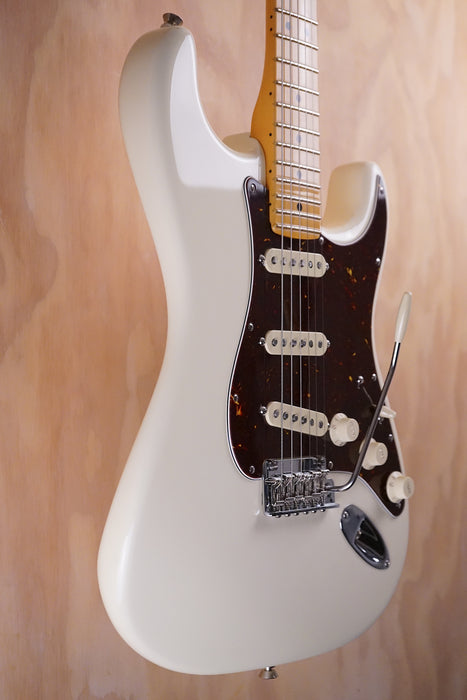 Fender American Professional II Stratocaster Olympic White Electric Guitar, (Used, Comm) - Fair Deal Music
