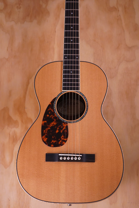 Larrivée P‑09 Artist Series, LH, (Used) - Fair Deal Music