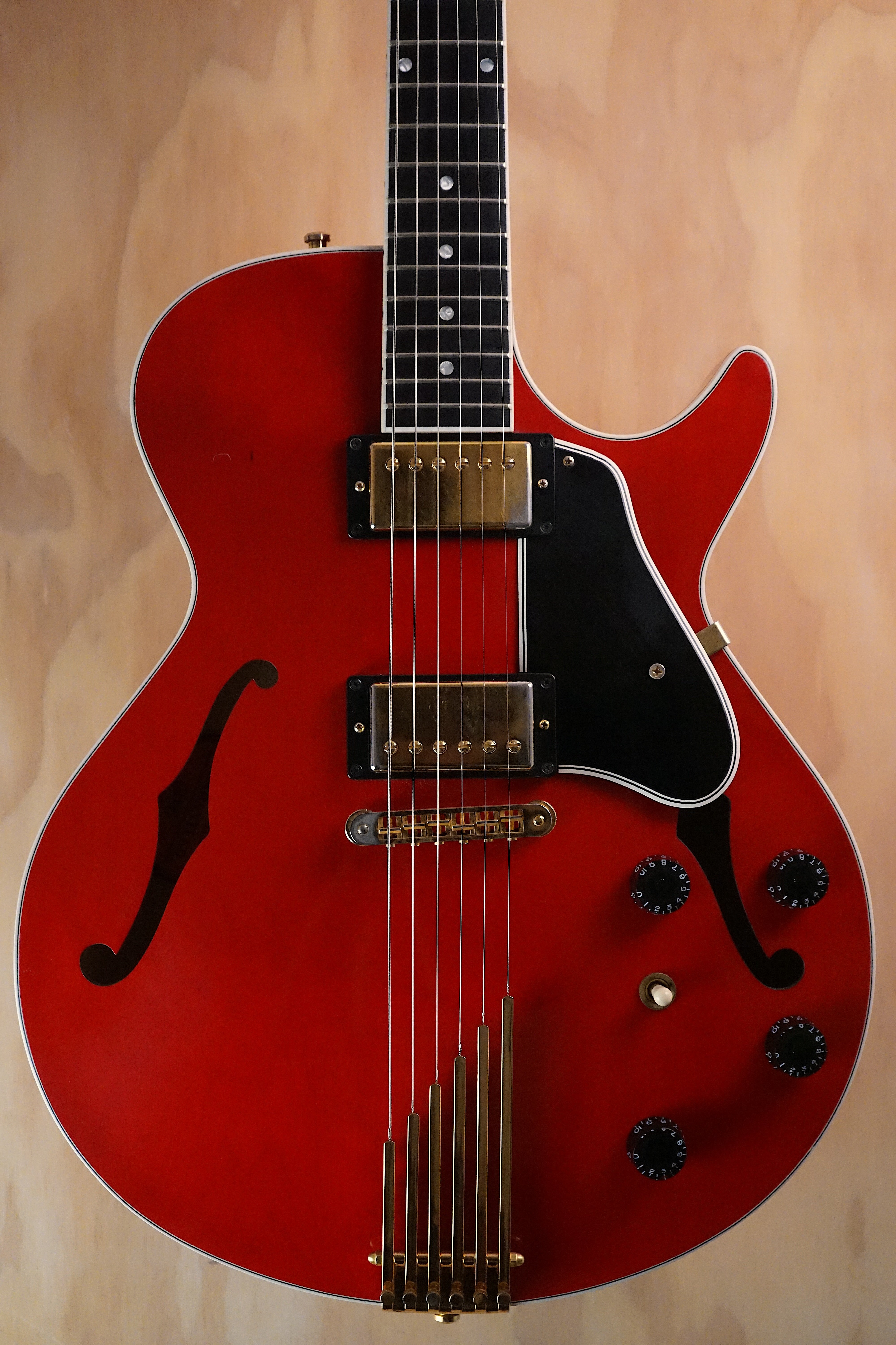 Gibson Howard Roberts Fusion III Red Semi-Hollow Electric Guitar