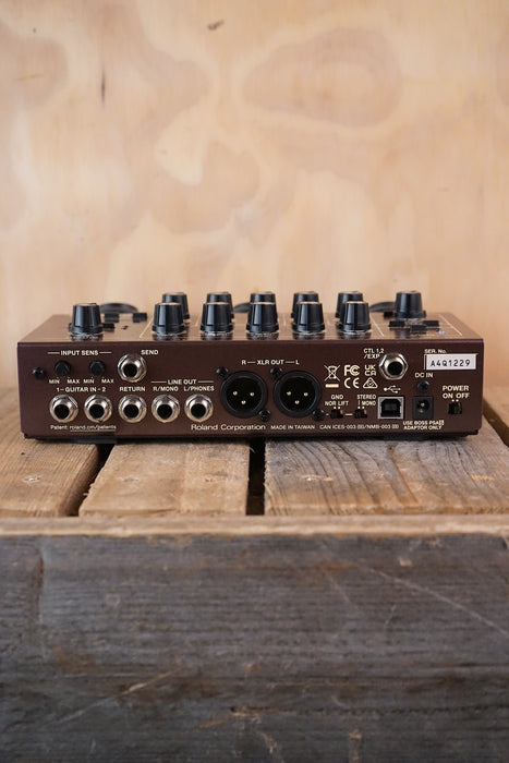 Boss AD-10 Acoustic Preamp & DI, (Used)