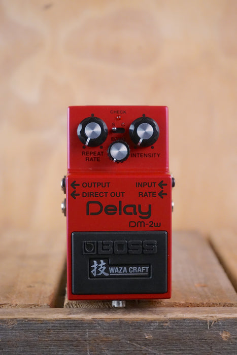Boss DM-2W Waza Craft Analogue Delay, (Used)