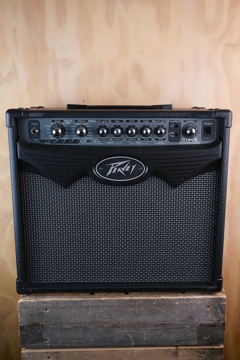 Peavey Vypyr 15 Modelling Guitar Amplifier, (Used)