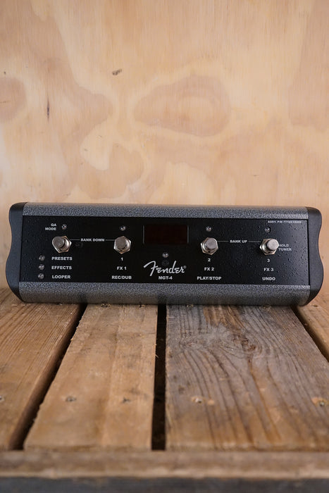 Fender Mustang GT100 100W Modelling Guitar Amplifier, (Used)