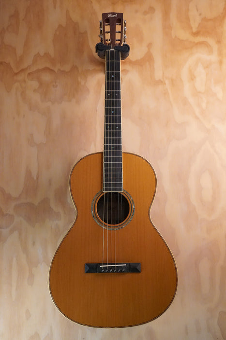 Cort L900P-NAT Parlour Acoustic Guitar Natural, (Used)