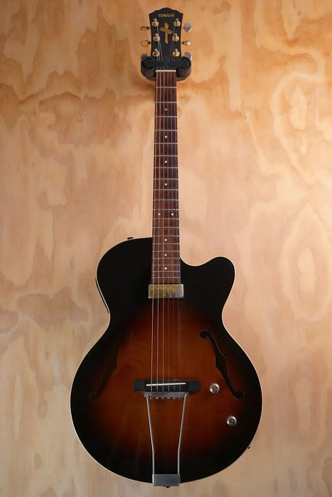 Yamaha AEX500 Semi-Hollow Electric Guitar, (Used)