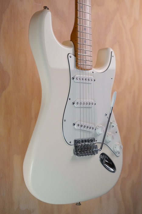 Fender Mexican Standard Stratocaster Olympic White Electric Guitar, (Used)