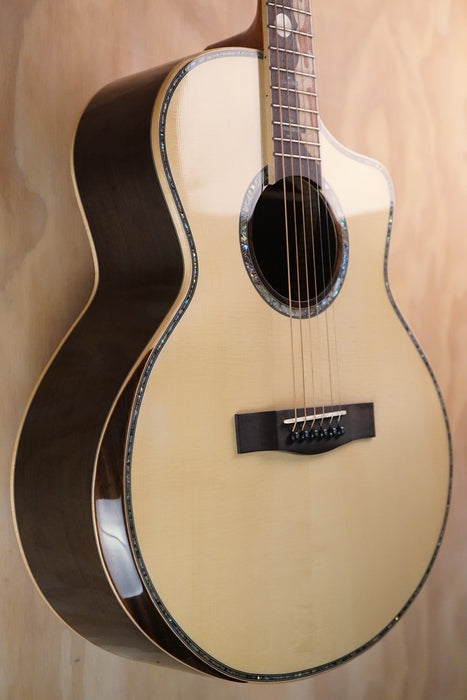 SQOE A9-SK Acoustic Guitar Natural Gloss, (Used)