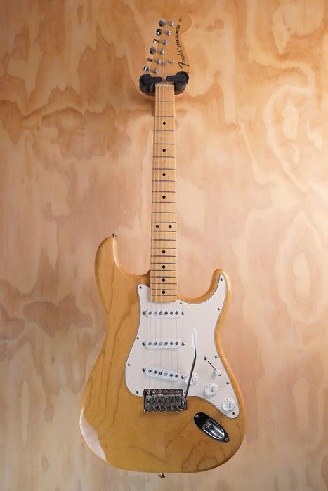 Fender Classic Series ’70s Stratocaster Natural Electric Guitar, (Used)