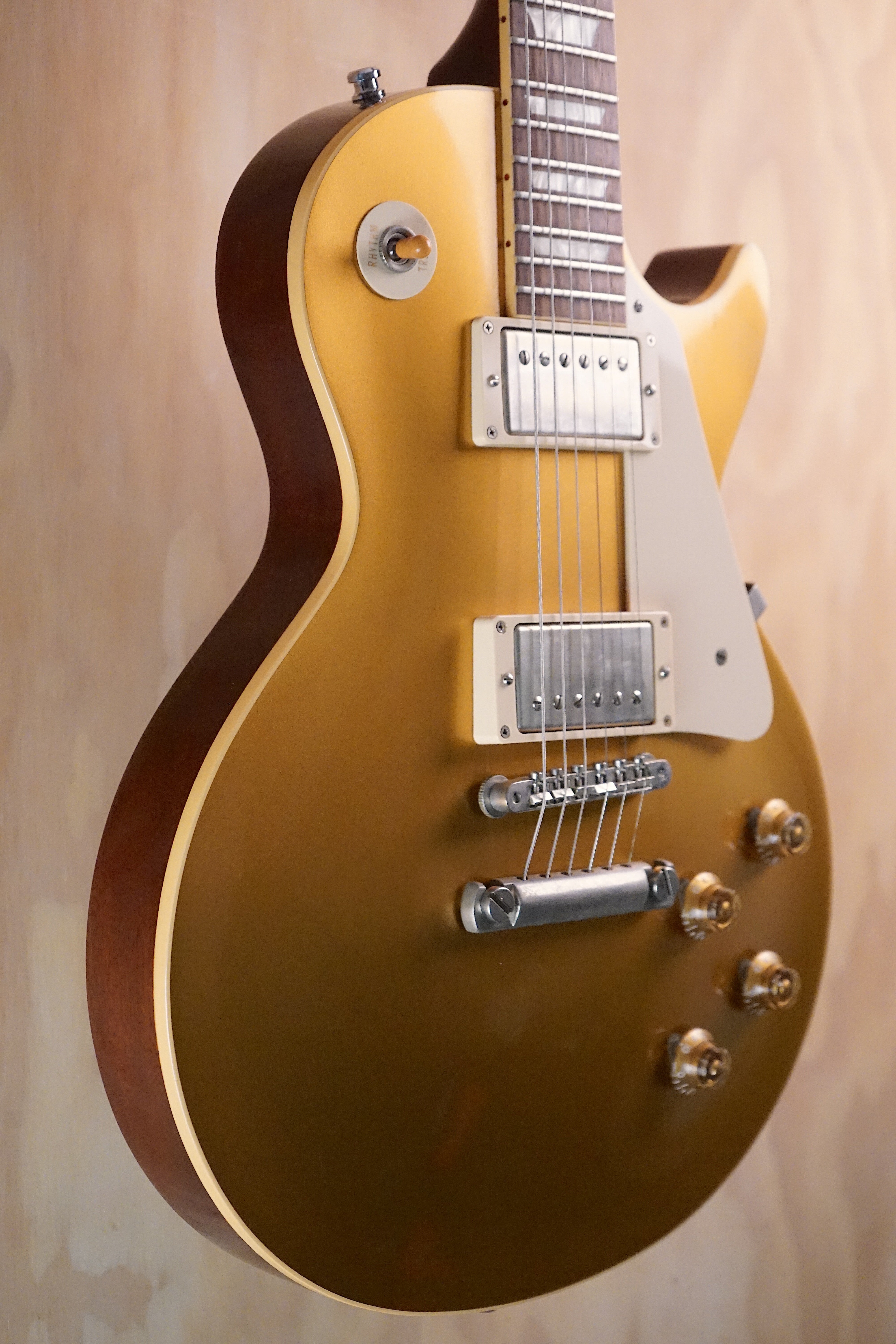 Gibson Custom Shop R7 1957 Les Paul Goldtop Darkback Reissue VOS, (Used, Comm) - Fair Deal Music