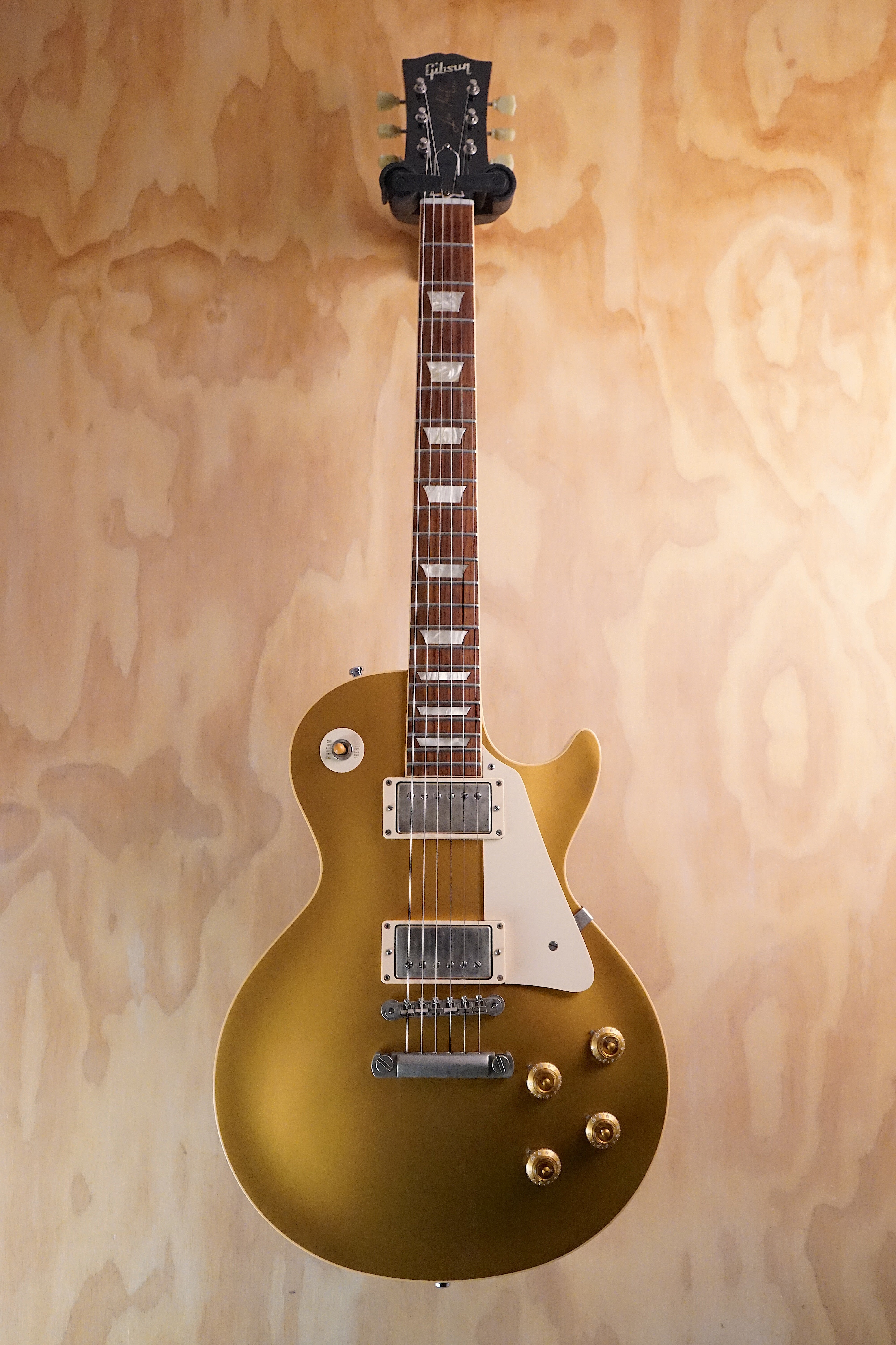 Gibson Custom Shop R7 1957 Les Paul Goldtop Darkback Reissue VOS, (Used, Comm) - Fair Deal Music