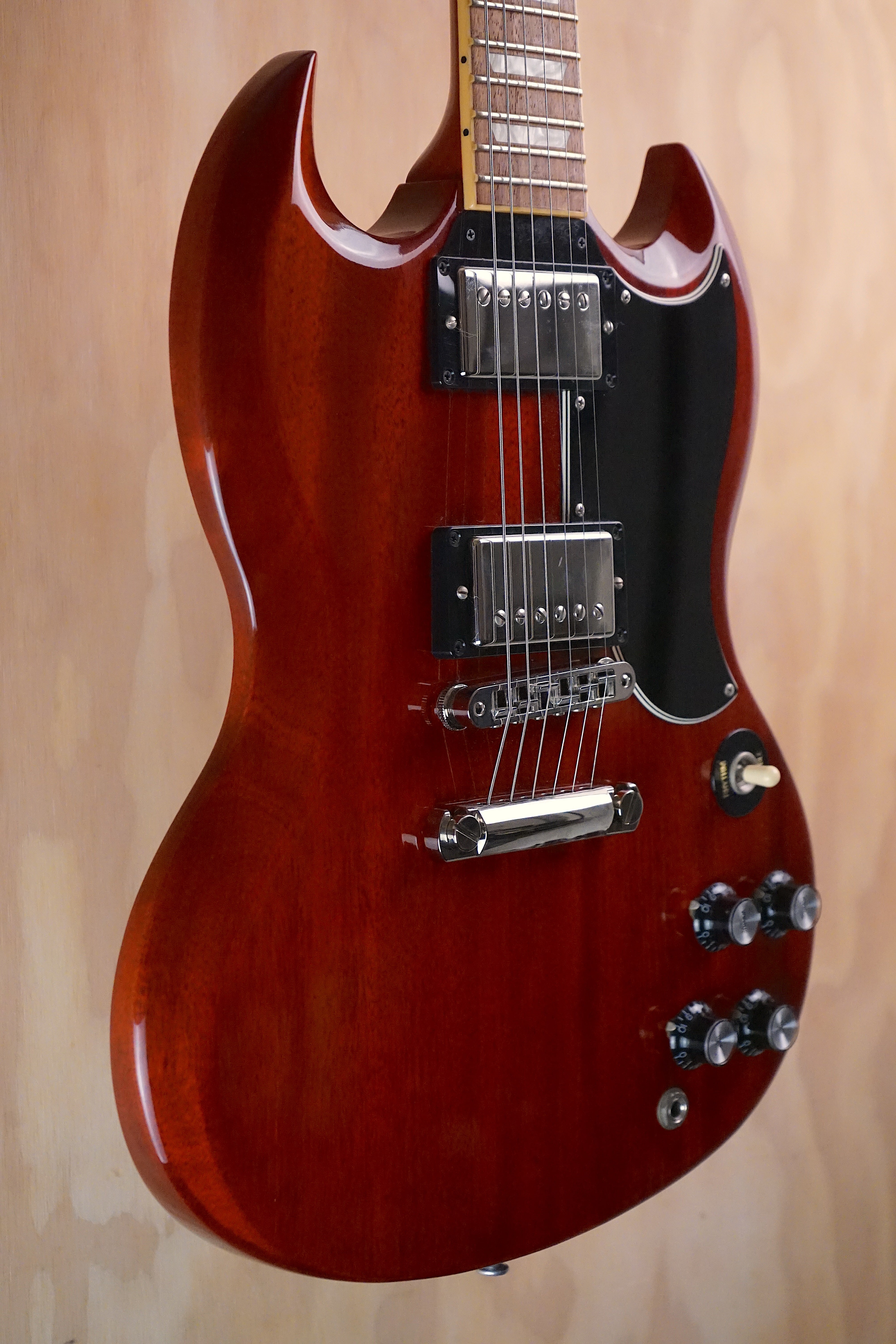 Gibson SG ’61 Reissue Large Headstock Cherry Electric Guitar, (Used, Comm) - Fair Deal Music