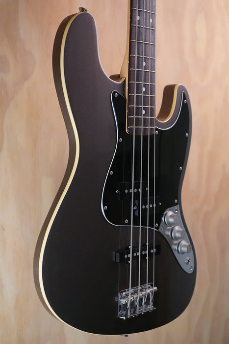 Fender Aerodyne PJ Jazz Bass Dolphin Grey, (Used, Comm)
