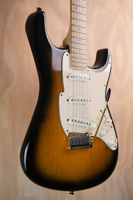Fret-King Black Label Corona FKV6 John Verity Signature Model Sunburst, (Used) - Fair Deal Music