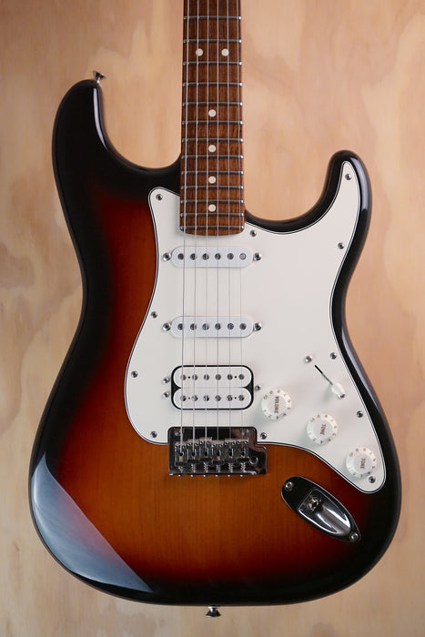 Fender Player Stratocaster PF HSS Sunburst, (Used)