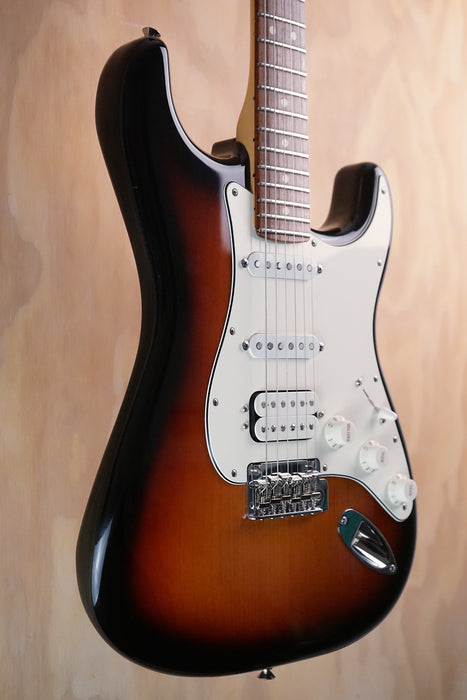 Fender Player Stratocaster PF HSS Sunburst, (Used)