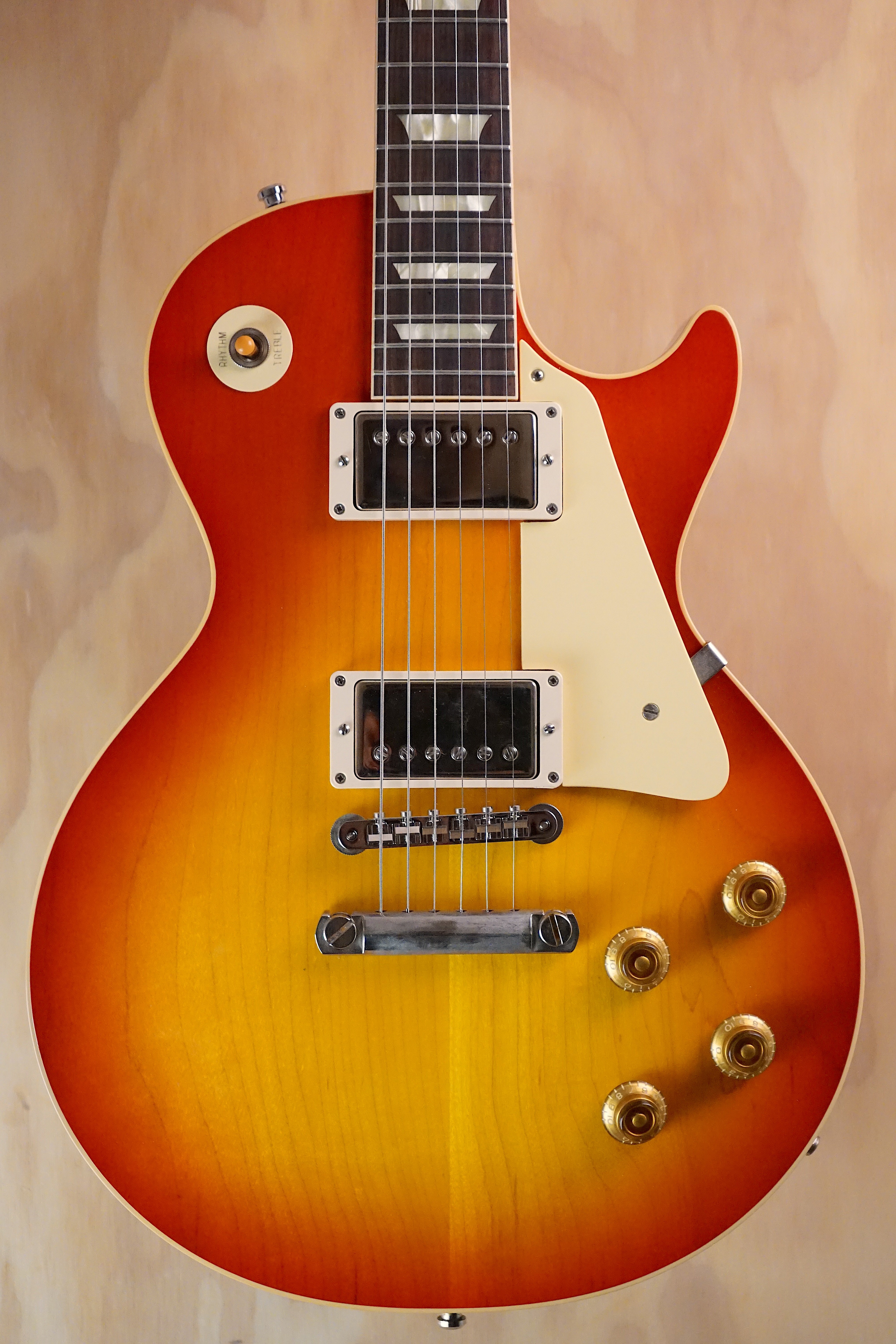 Gibson Custom Shop R8 1958 Les Paul Standard Reissue VOS Cherry Burst, (Used, Comm) - Fair Deal Music
