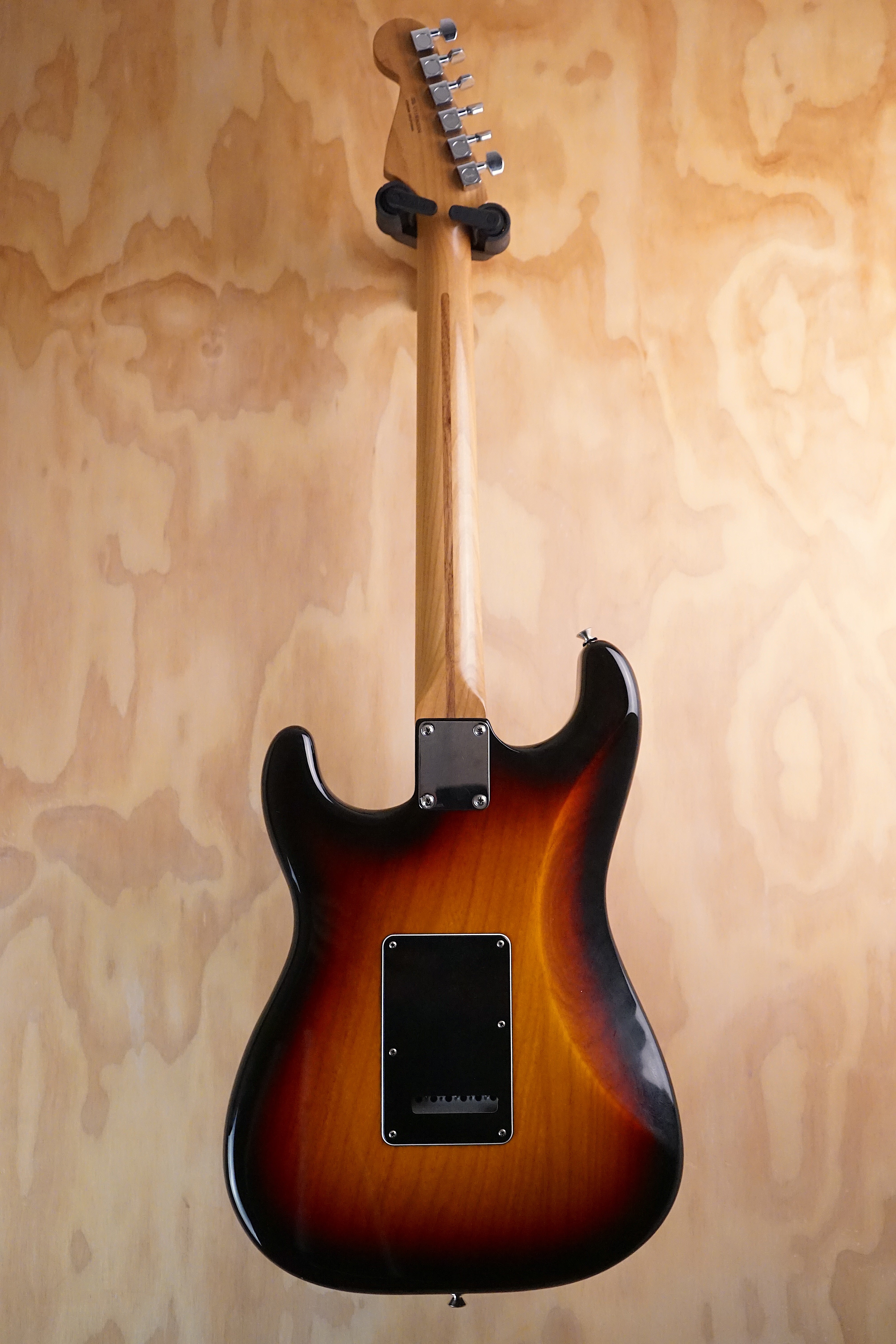 Fender Limited Edition American Special Ash Stratocaster 3-Colour Sunburst – Roasted Neck, Rosewood Fingerboard, (Used) - Fair Deal Music