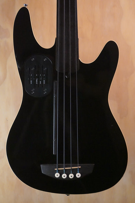 Godin A4 Fretless Bass Guitar Black, (Used)