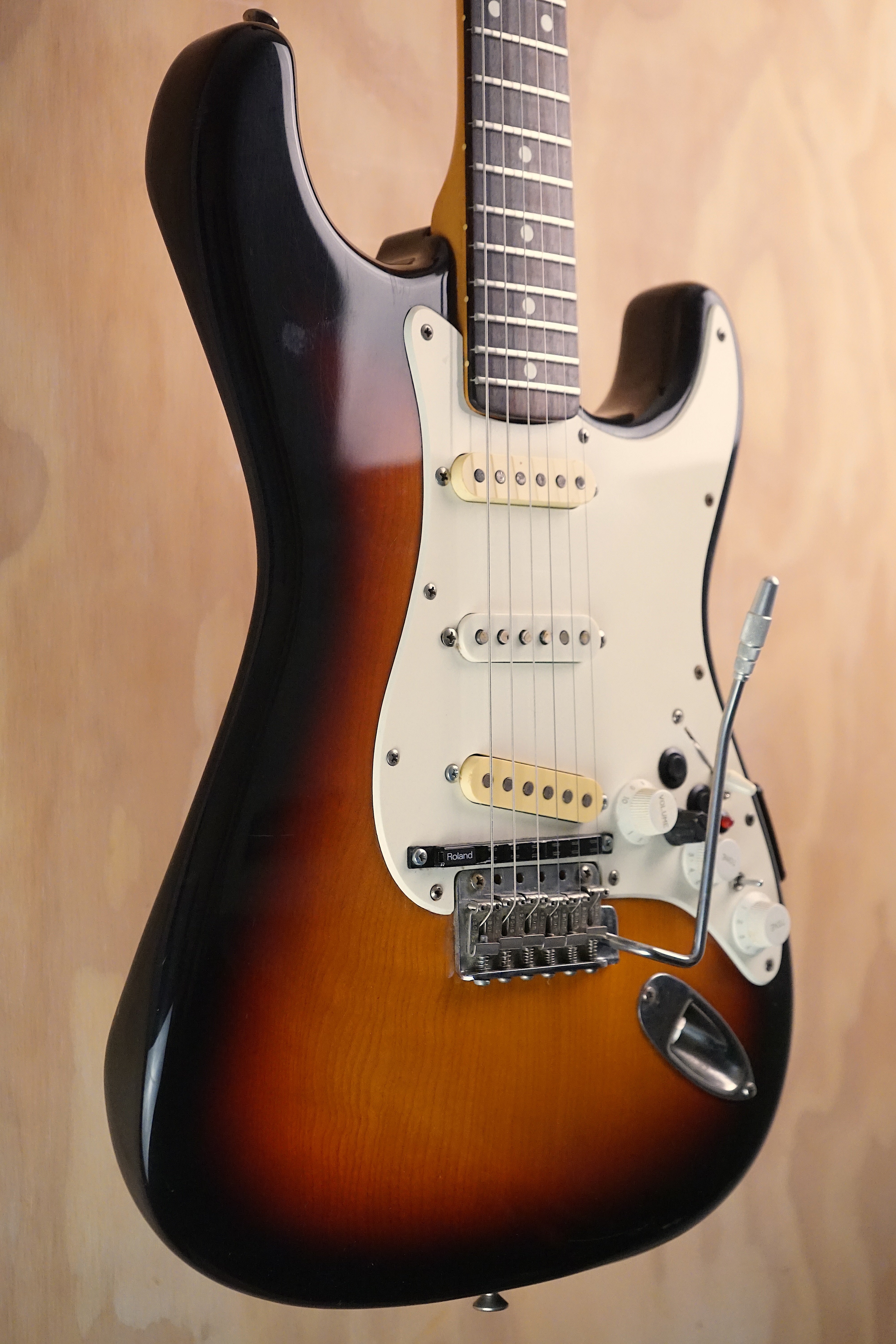 Squier JV Stratocaster Sunburst Roland GR Pickup Mod Electric Guitar, (Used)