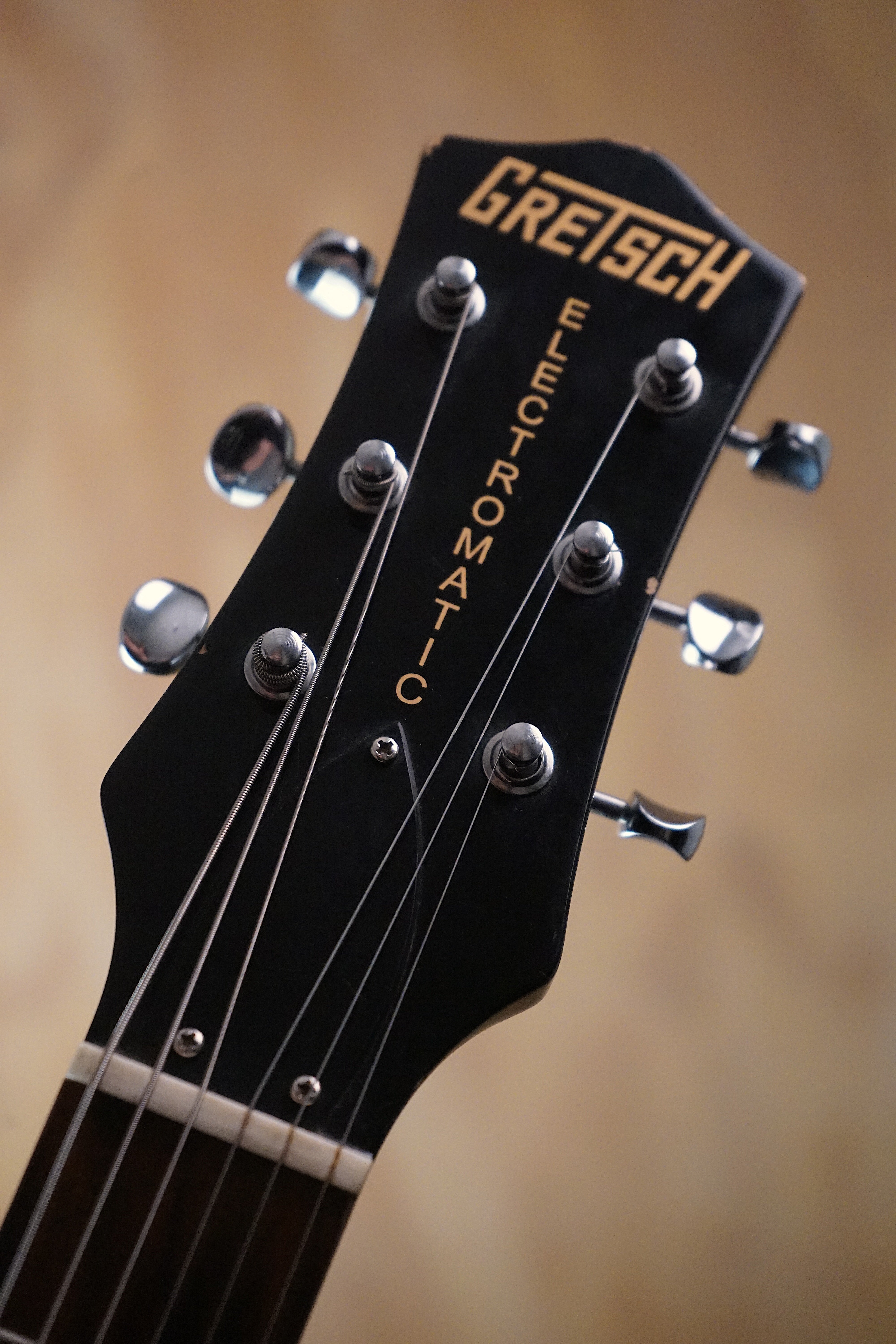 Gretsch Electromatic G5210 Junior Jet Tobacco Sunburst, (Used) - Fair Deal Music