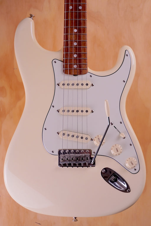 Fender American Original ‘60s Stratocaster in Olympic White, (Used) - Fair Deal Music