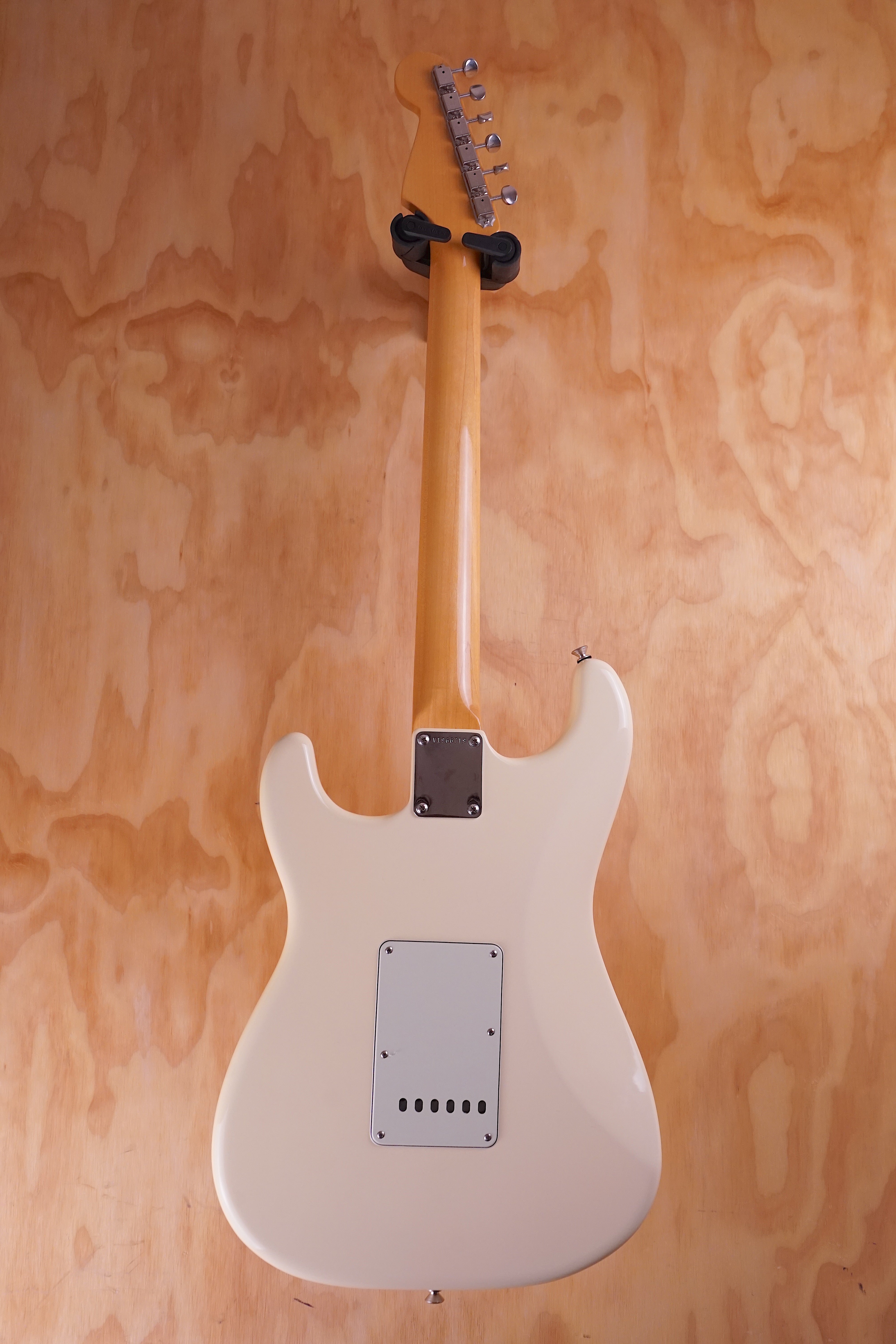 Fender American Original ‘60s Stratocaster in Olympic White, (Used) - Fair Deal Music