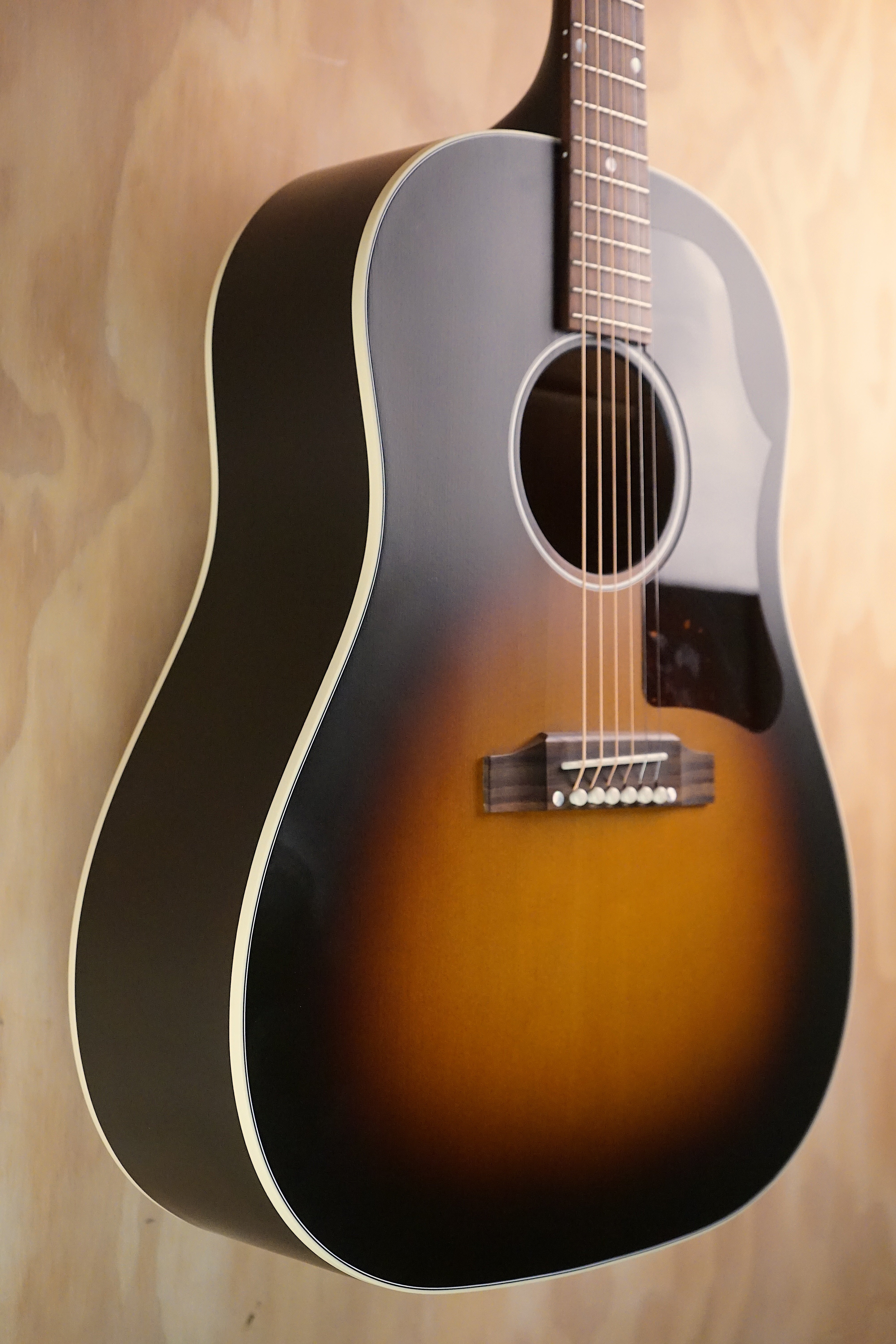 Gibson J-45 50’s Faded Vintage Sunburst Electro-Acoustic Guitar, (Used)