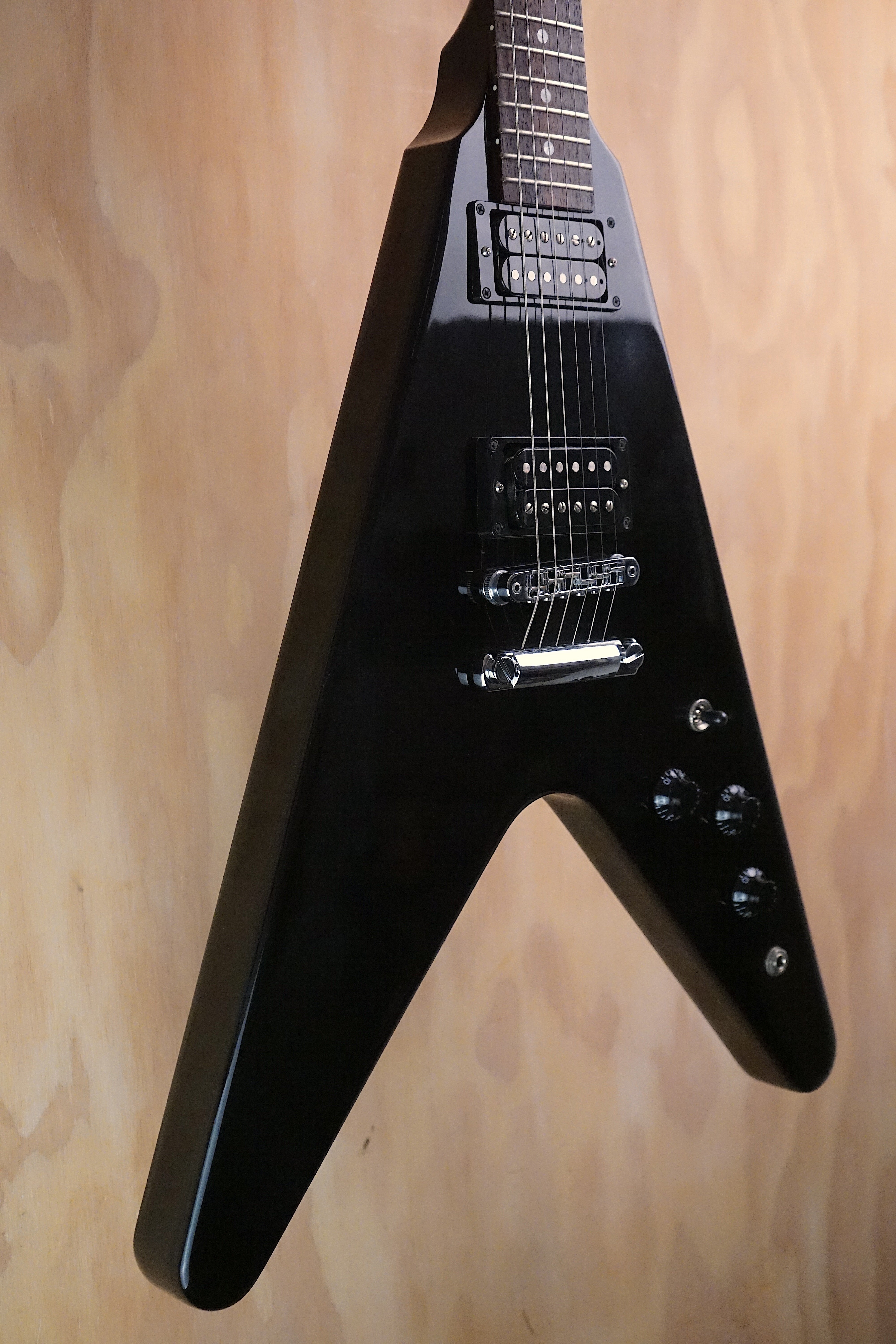 Gibson 80s Flying V Ebony Electric Guitar, (Used)