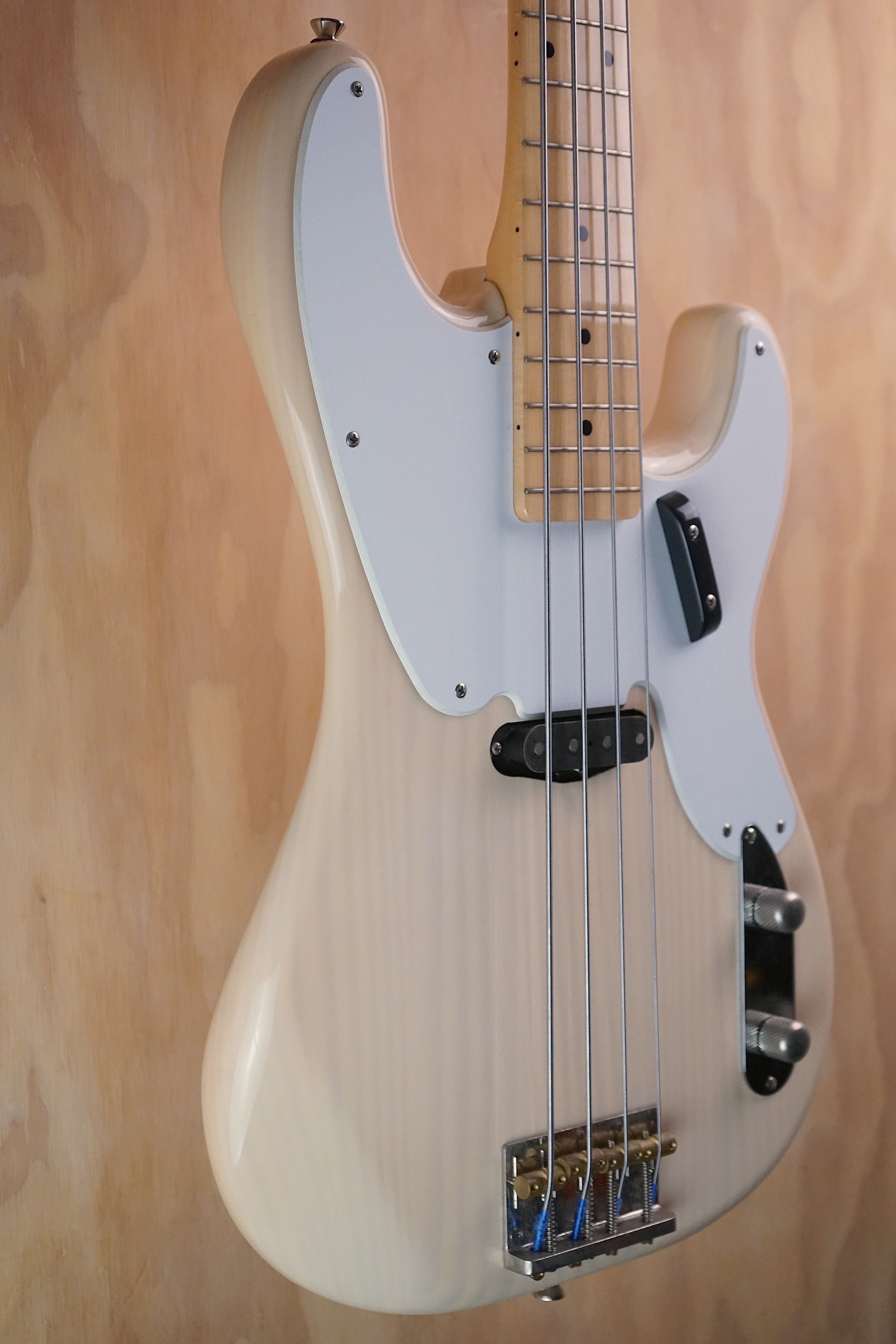 Squier Classic Vibe ’50s Precision Bass White Blonde, (Used)