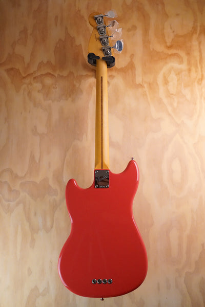 Fender American Professional Classic Mustang Bass Faded Dakota Red Short Scale Bass, (Nearly New)