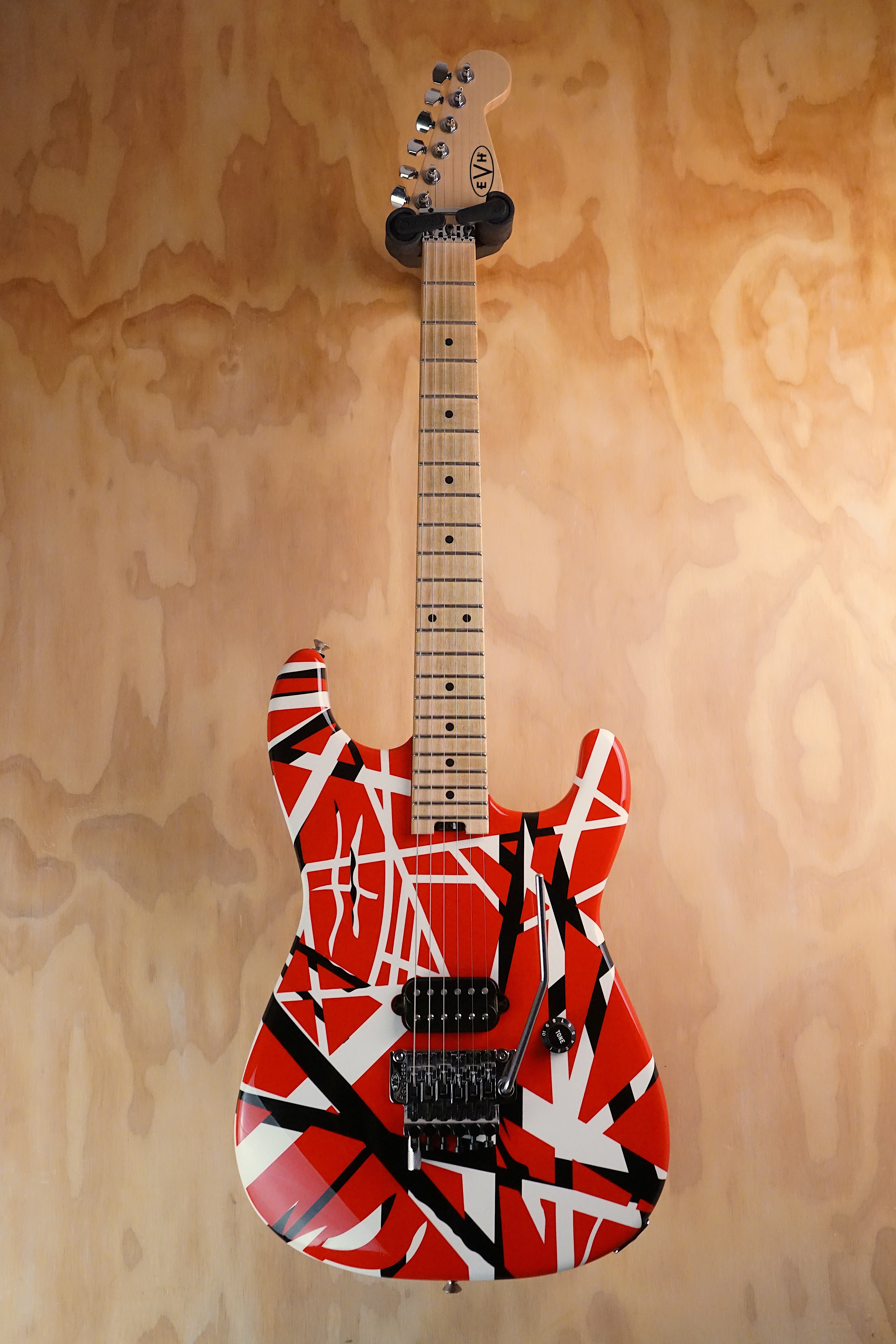 EVH Striped Series Red with Black Stripes Electric Guitar, (Used, Comm)
