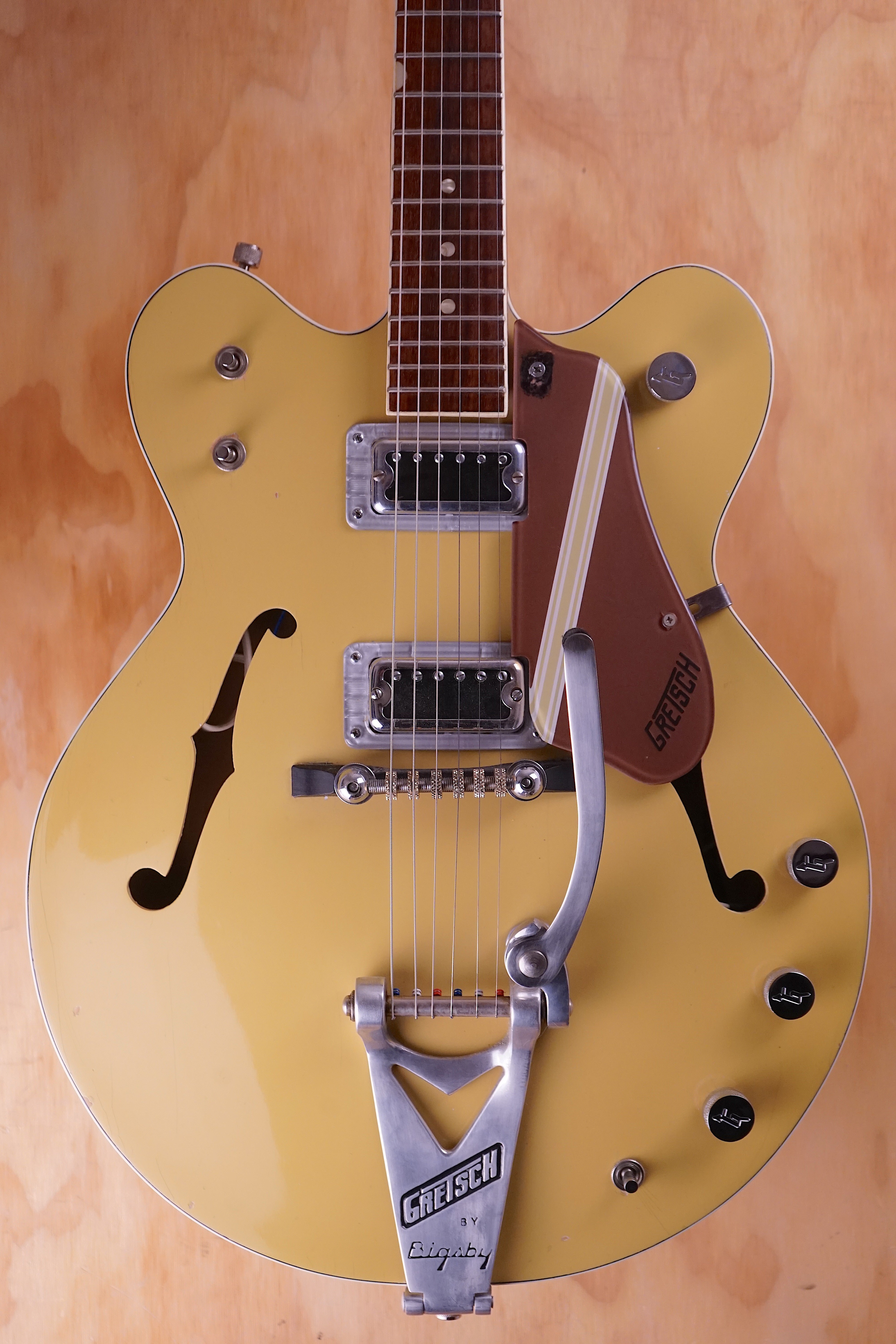 1967 Gretsch Rally 6105 Bamboo Yellow – Used | Fair Deal Music