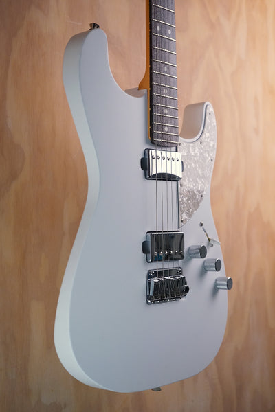 Fender Made in Japan Elemental Stratocaster Nimbus White, (Used, Comm)