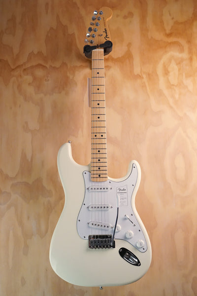 Fender Standard Stratocaster Olympic White, (Used, Comm)