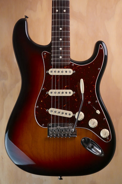 Fender American Professional II Stratocaster Sunburst, (Used, Comm)