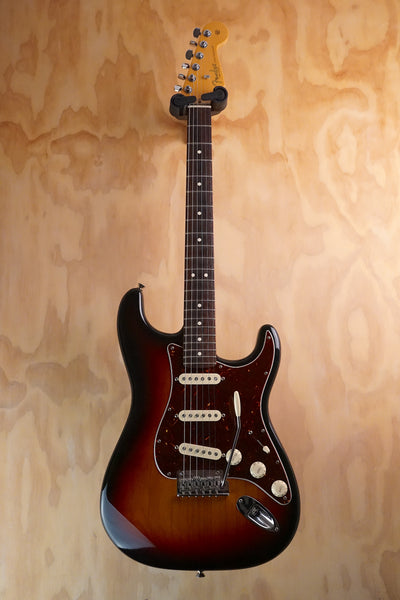 Fender American Professional II Stratocaster Sunburst, (Used, Comm)