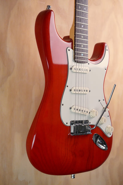 Fender American Deluxe Stratocaster Aged Cherry Burst, (Used, Comm)
