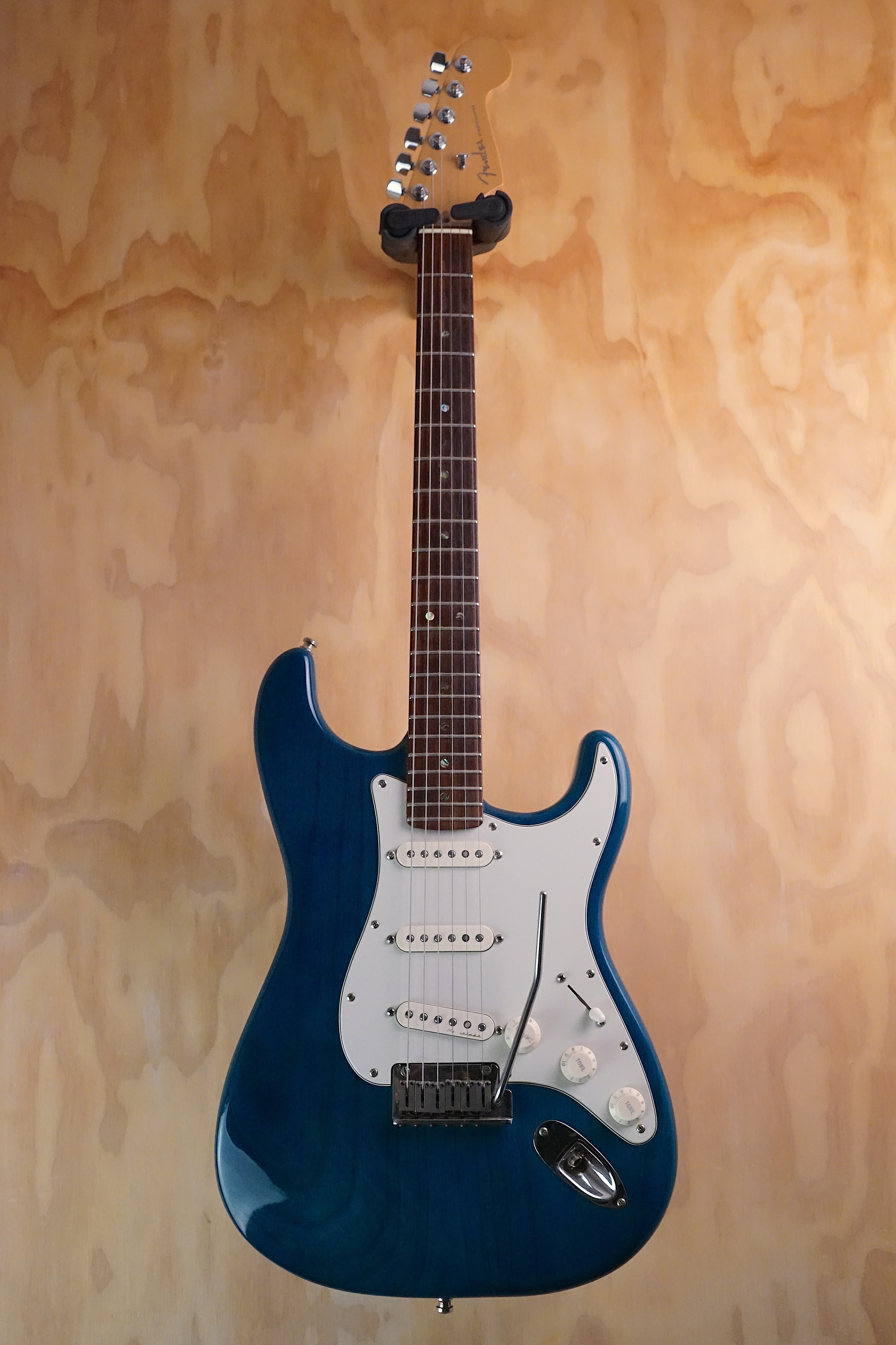 2000 Fender American Deluxe Stratocaster Teal Green Transparent, (Used, Comm)