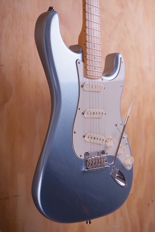 Fender American Deluxe Stratocaster Plus in Mystic Ice Blue, (Used) - Fair Deal Music