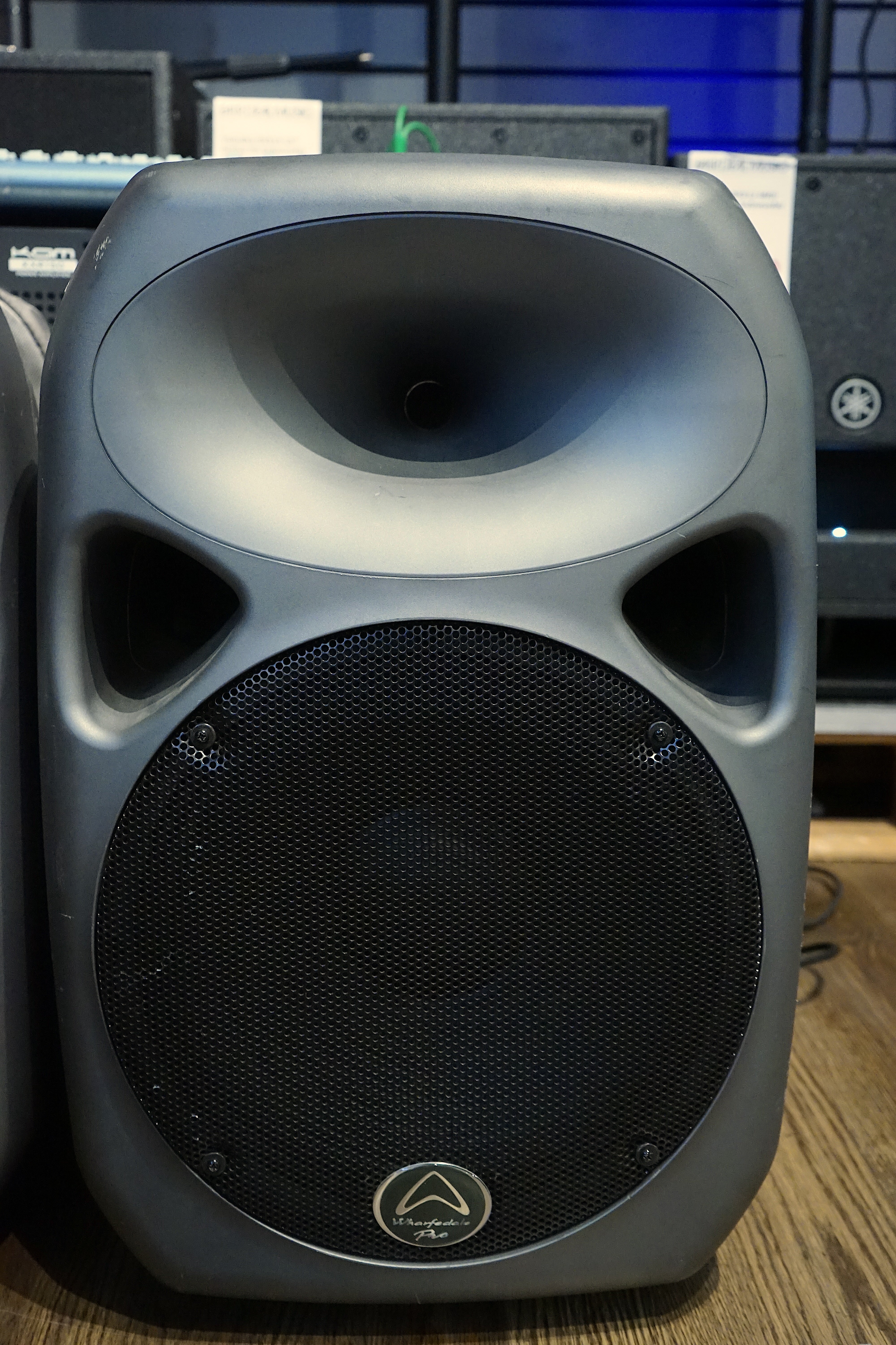 Wharfedale Titan 12 PA Bundle with Alesis Mixer & KAM Amp – Used, Comm