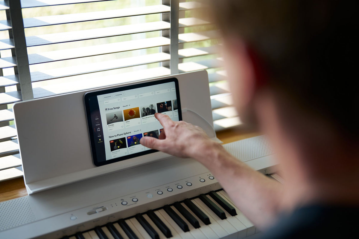 Roland FP-40 Portable Digital Piano Home Bundle - White
