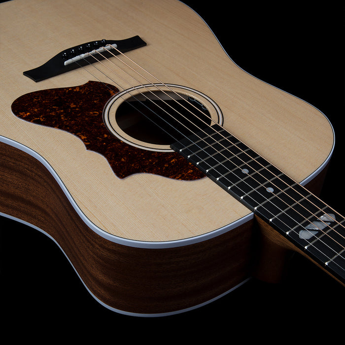 Godin Metropolis Classic Element Electro-Acoustic Guitar with Bag ~ Natural - Fair Deal Music