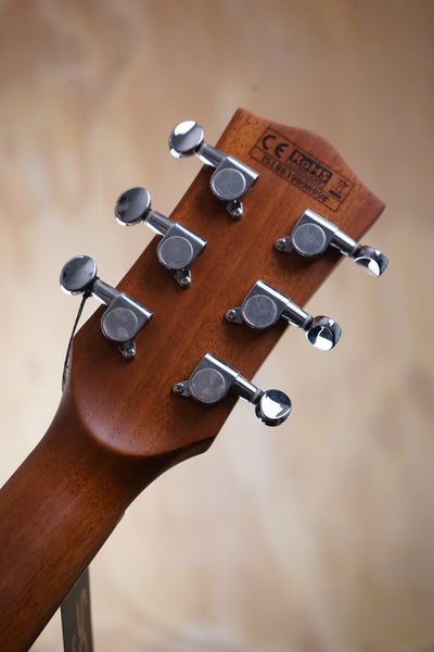 SQOE GS-60N Electro Acoustic Travel Guitar in Natural - Fair Deal Music