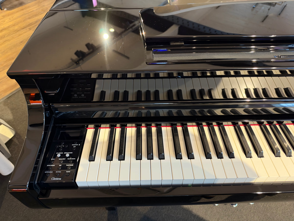 Yamaha CLP-765GP Clavinova Grand Piano Polished Ebony (Used)