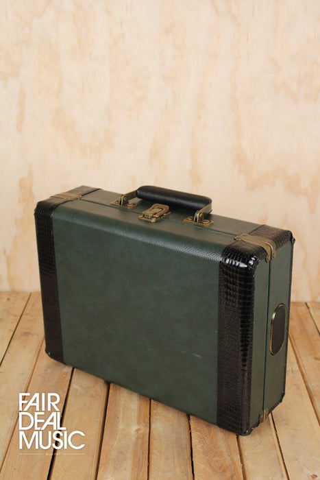 GPO Ambassador - Bluetooth Record Player Green [EX-DISPLAY] - Fair Deal Music