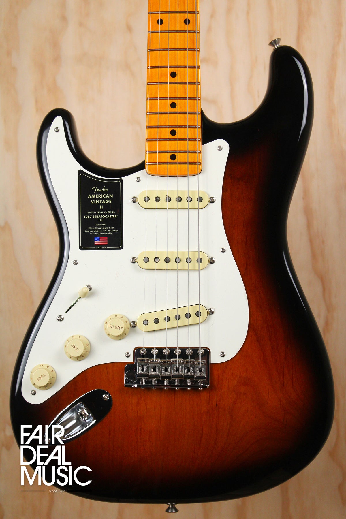 Fender American Vintage II 1957 Stratocaster in 2-Colour Sunburst