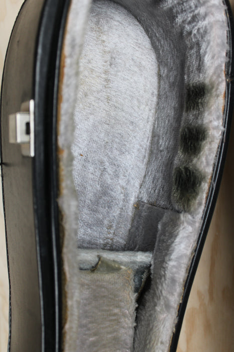 Bausach Guitar Valencia Hard Case, USED - Fair Deal Music