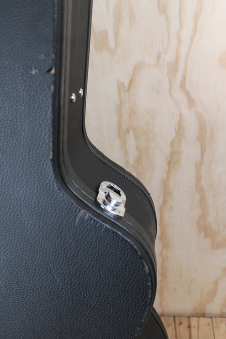 Jumbo Acoustic Guitar Case, USED - Fair Deal Music